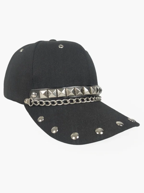 Gorra con cadena estoperoles Gorra con cadena estoperoles